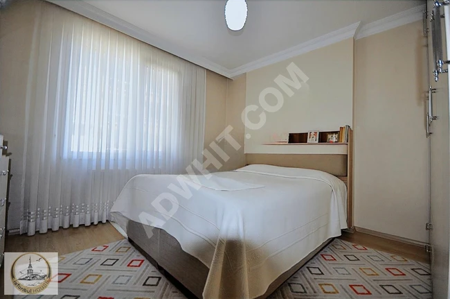 Apartment for sale 2+1, with an area of 110 square meters, located in a complex with a closed parking lot and an elevator, 11 years old.