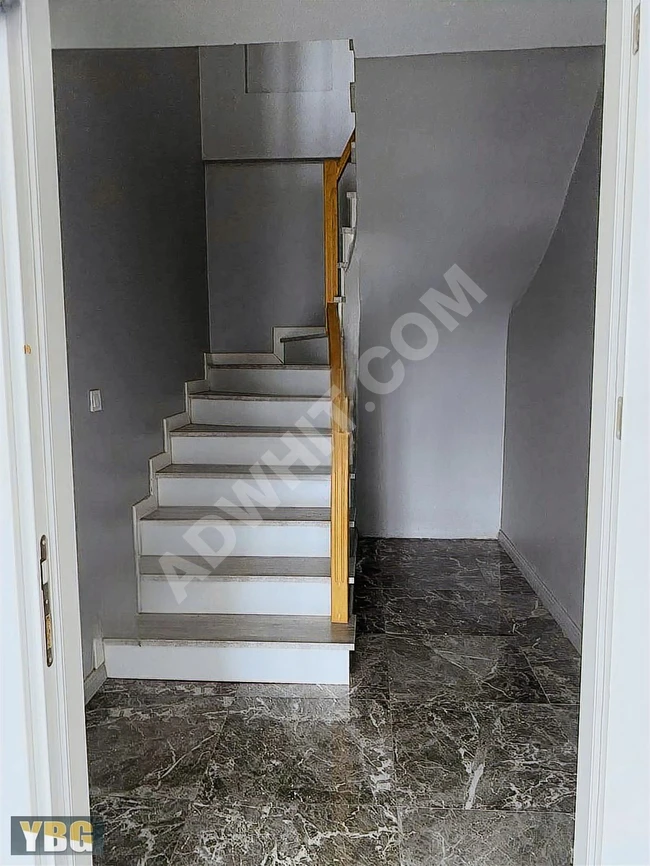 KOCAELİ BAŞİSKELE YUVANA SİTESİNDE 2+1 TERASLI DUBLEKS