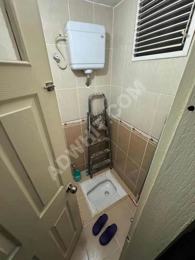 2+1 apartment, middle floor, practical for use, close to İKBAL Street.