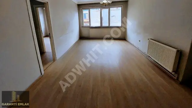 2+1 office with an area of 90 square meters in the center of SEFAKÖY