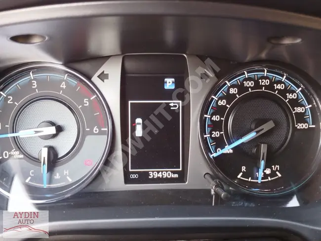 2023 TOYOTA HİLUX 39000 KM DE HATASIZ ÖZEL YAPIM FULL ALSESUAR