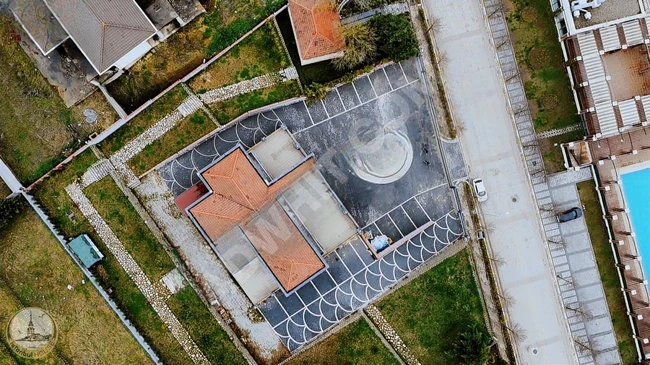 Tepekent Villalarında Ticari veya Konuta Uygun Satılık Villa