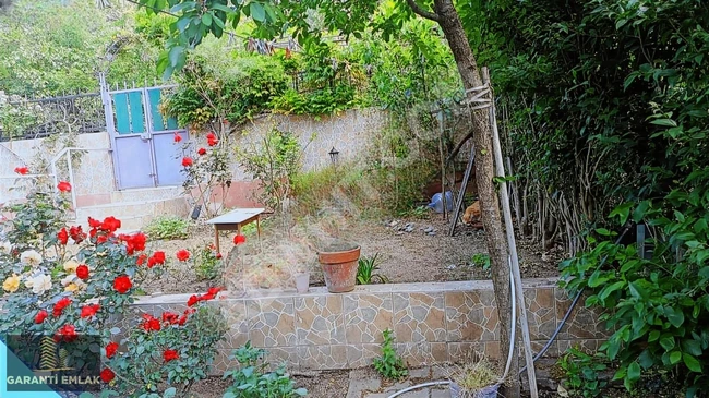 ARMUTLU,FISTIKLIDA 4+2 210m2 VİLLA DENİZE 1 KM.