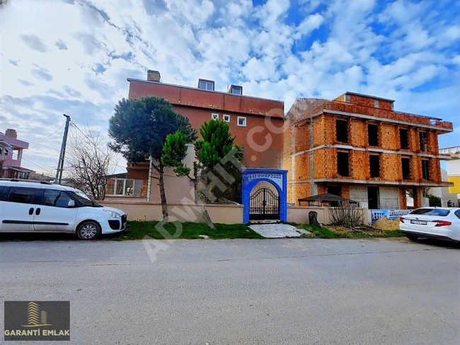 KUMBURGAZ ,YENİ MAH, 620M2 ARSA İÇİNDE BİNA
