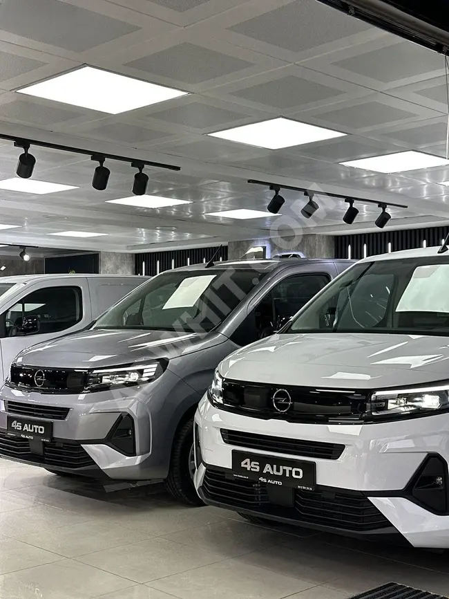 2025 %20 FATURA YENİ OPEL COMBO 1.5D 130HP ULTİMATE CAM TAVAN