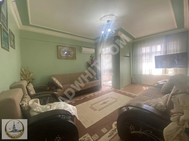 İSTANBUL HOUSE'DAN BAHÇELİEVLER'DE 2+1 EŞYALI 95M2 ARA KAT DAİRE