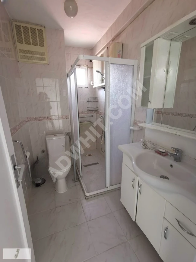 A 3+1 apartment with an area of 135 square meters with a sea view in the LEVAZIM SUBAYLARI complex.