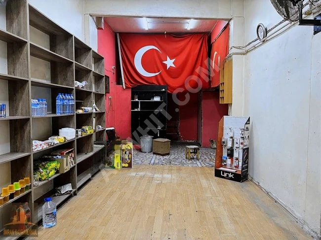 محل للإيجار بمدخل مستوٍي في ZEYTİNBURNU حي GÖKALP