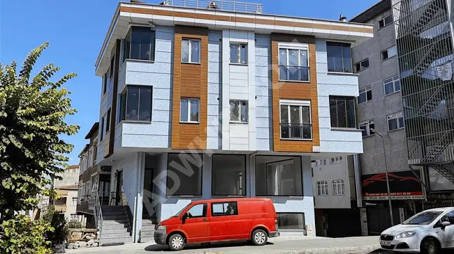Building for sale in Güngören - Fully licensed commercial building