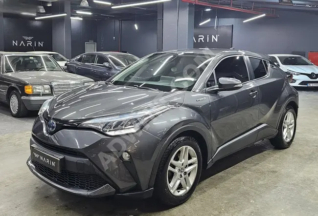 NARİN'DEN 2021 TOYOTA CH-R 1.8 HYBRİD FLAME E-CVT BAYİ