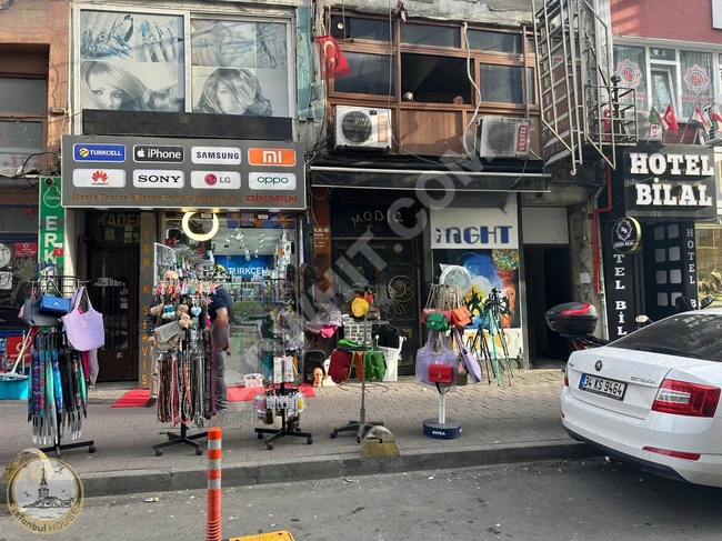 Aksarayda Telefon Dükkanı Ve Daimi Ruhsatlı Clup Kiracılı İşyeri