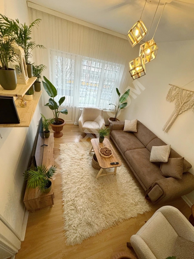 Bahçelievler Merkezde Müstakil Bahçeli 2+1 70m² Satılık Daire