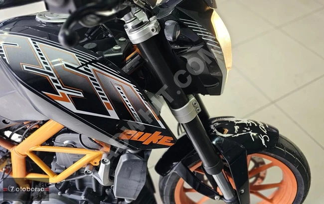 دراجة نارية KTM 250 DUKE - خالية من الأضرار