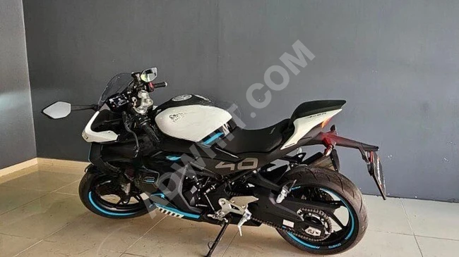 دراجة نارية CF MOTO SR450 بدون أخطاء
