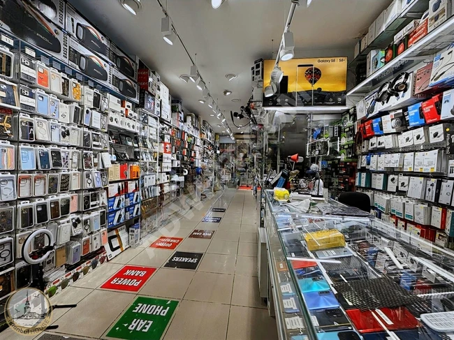 Aksarayda Telefon Dükkanı Ve Daimi Ruhsatlı Clup Kiracılı İşyeri