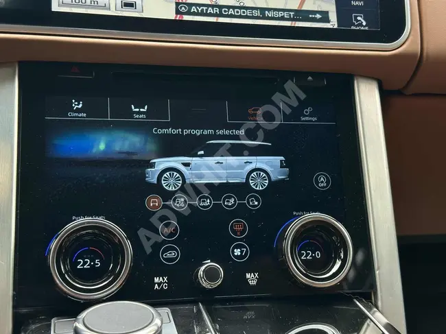 UNIVERSAL AUTO - RANGE ROVER AUTOBIOGRAPHY 4.4 SDV8 - FACELIFT