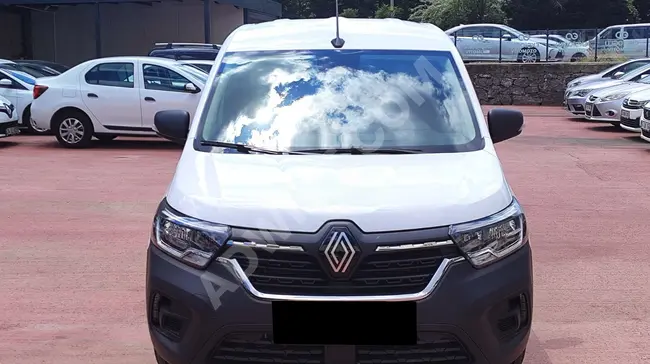RENAULT KANGOO VAN 1.5 minivan - rear-view camera - 20% value-added tax