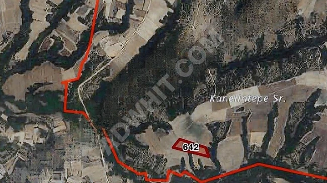 Agricultural land for sale with a single title deed, with an area of 21,400 m² in UZUN KÖPRÜ.