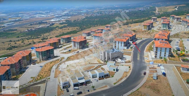 محل تجاري للبيع بمساحة 55 متر مربع + 20 متر مربع في İzmir Kemal paşa Toki