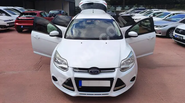 سيارة FORD FOCUS STATİON WAGON نظيفة موديل 2013 - %30 دفعة أولى