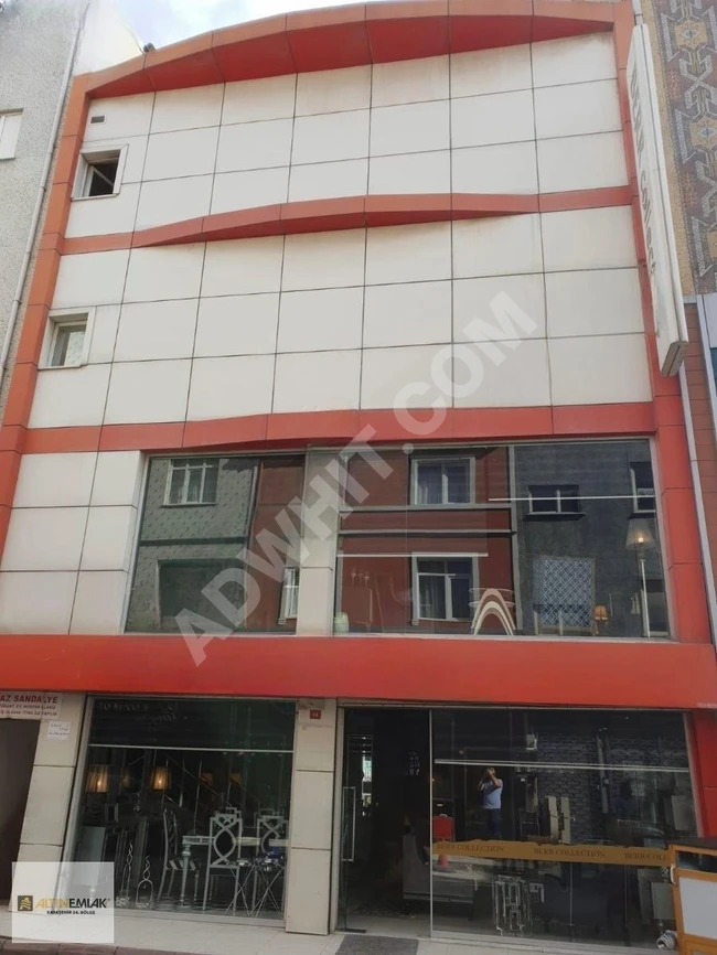 مبنى من 6 طوابق للبيع في منطقة مEYÜP MODESA للمفروشات.