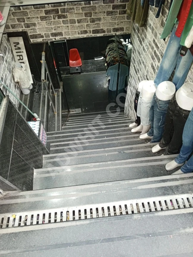 Laleli Türkeli Cd Sinde Dükkan Mağaza