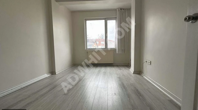 ATAŞEHİR'DE ACIBADEM ÜNİV. YANI KAT MÜLKİYETLİ 2+1 SATILIK
