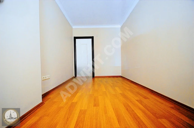 İstanbul House'dan Bahçelievler Beyaz Konaklar'da 3.5+1 Ara Kat
