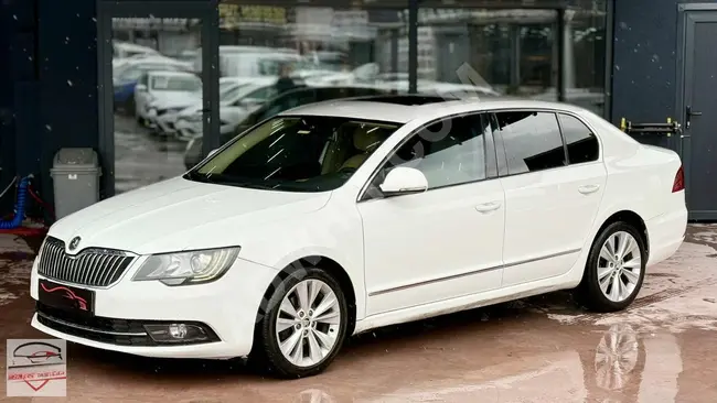 İLK ELDEN KAZASIZ/DEĞİŞENSİZ 2013 DİZEL-OTOMATİK FUL+FUL SUNROOF