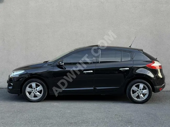 DEHA'DAN SUNROOF'LU 2011 RENAULT MEGANE 1.5 DCİ PRİVİLEGE EDC