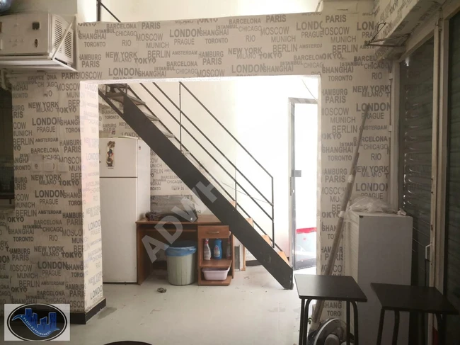 محل بمساحة 120 متر مربع مع طابق نصفي في مركز ŞİRİNEVLER