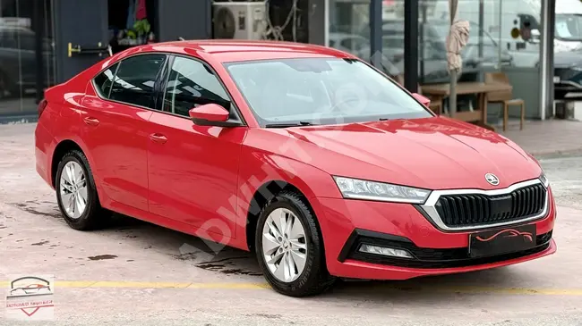 من المالك مباشرة بدون حوادث/بدون تبديل على عداد 118 ألف HYBRID، يوجد طلاءين محليين على قطعتين.