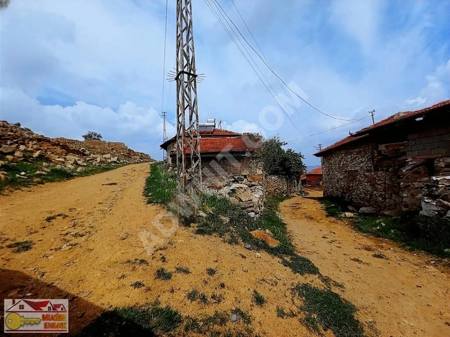 KIRŞEHİR MERKEZ KÖY İÇİ 2.5 KAT İMARLI FIRSAT ARSA...!