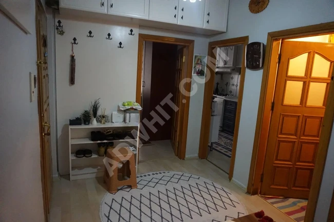 Meral R1822 Merkezi Konumda Masrafsız Uygun Balkonlu 2+1 Arakat