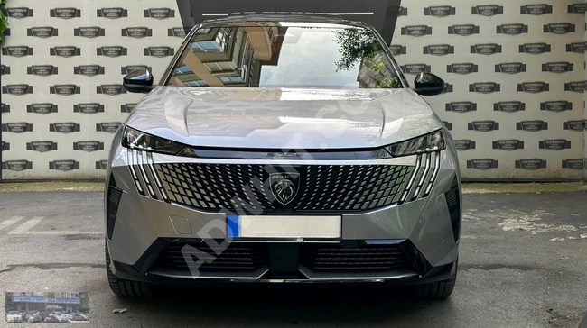 ORAS'DAN 2024 MODEL PEUGEOT E-3008 GT 6.001 KM'DE BOYASIZ