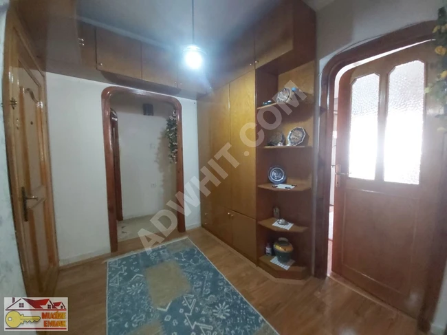 BASINSİTESİ MEVKİDE 3+1 4CÜ KAT 3500000 TL KREEDİLİ