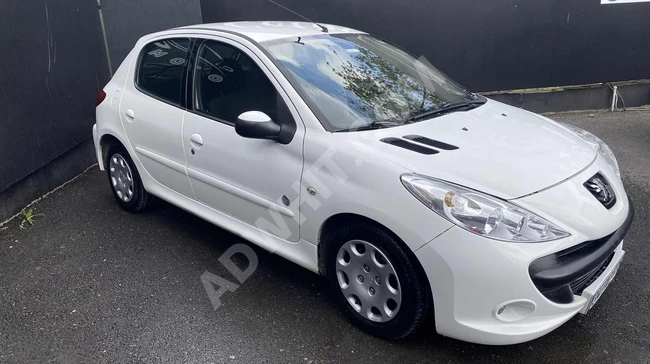 159BİN PEŞİN KLANI SNET VE TAKSİT SECNEKLERİ İLE 1.4 PEUGEOT 206