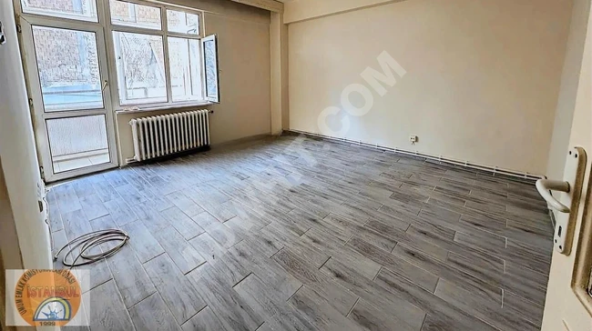 Bakırköy Zeytinlik Yüksek Giriş Kiralık 2+1 Daire