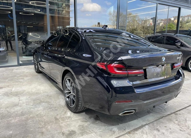 CARAY-2022 BMW 5.20i M SPORT-KARBON SİYAH-VAKUM-H.KARDON