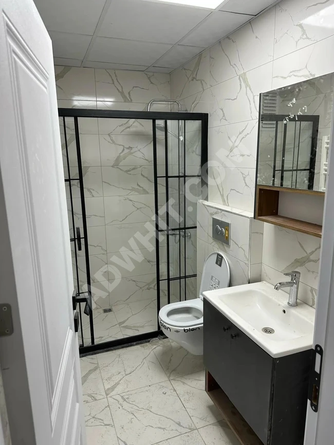 New 2+1 apartment, middle floor, for sale next to the Metrobus in Beylikdüzü Yakuplu.