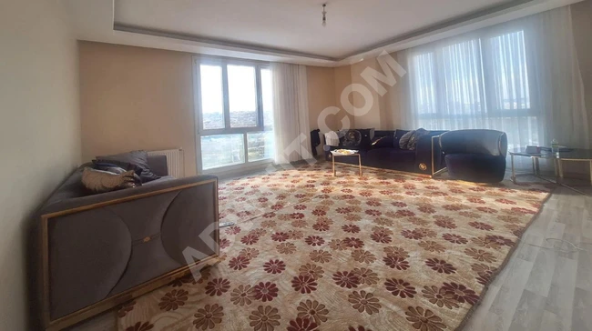 Apartment for sale 2+1 with laundry room, en-suite bathroom, balcony, area of 115 square meters, tenth floor, city view in Bey Residence.