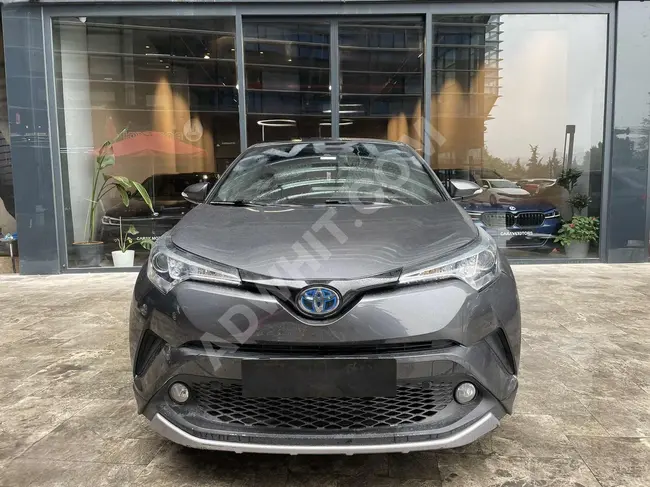 CARAY - 2018 /TOYOTA C-HR 1.8 HYBRİD DİAMOND / BOYASIZ /