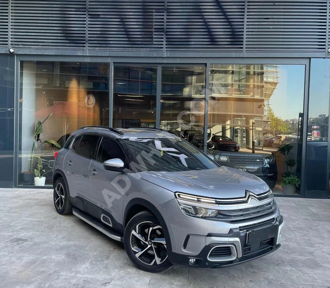 CARAY-2020 / C5 AIRCROSS 1.6 PURETECH FEEL ADVENTURE / CAM TAVAN