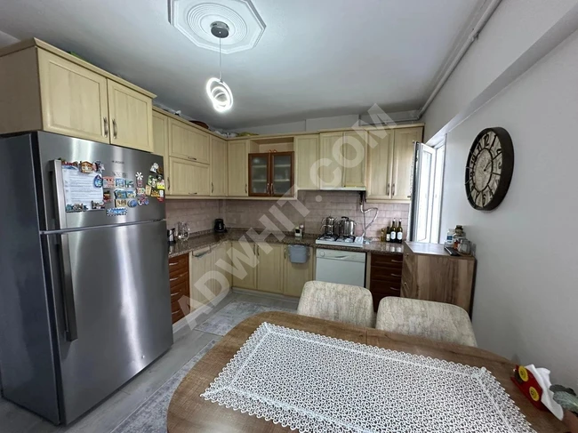Spacious 2+1 apartment for sale near the Metrobus station in Avcılar Gümüspala