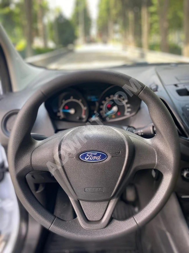 BAKIMLI 2022 FORD COURİER 1*5 TDCİ PANELVAN KLİMALI 82000KMDE