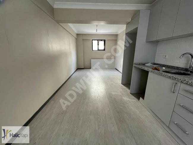 Gürselde Yeni Bina 2+1 Otoparklı Bahçe Katı Satılık Daire