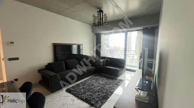High-floor 2+1 residential apartment for sale in SİNPAŞ QUEEN BOMONTİ