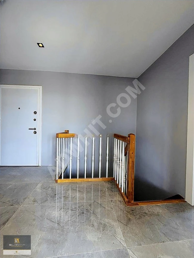 دوبلكس فاخر 6+2 داخل مجمع في Beylikdüzü حي Kavaklı