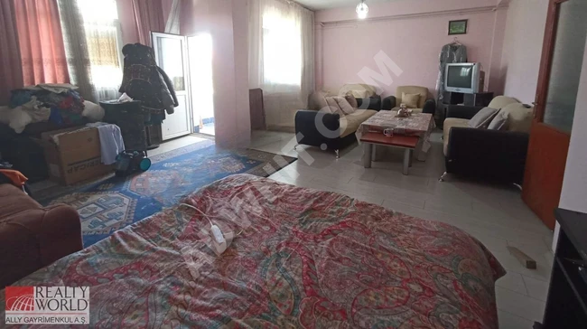 NURTEPE METROYA 100 METRE MESAFEDE ANA CADDEDE 3+1 KİRALIK DAİRE