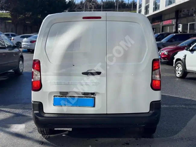 DİCLE OTOdan 2025 0KM MAXİ ÇİFT SÜRGÜ 1.59 İLE FULKRDİ&TAKAS İMK